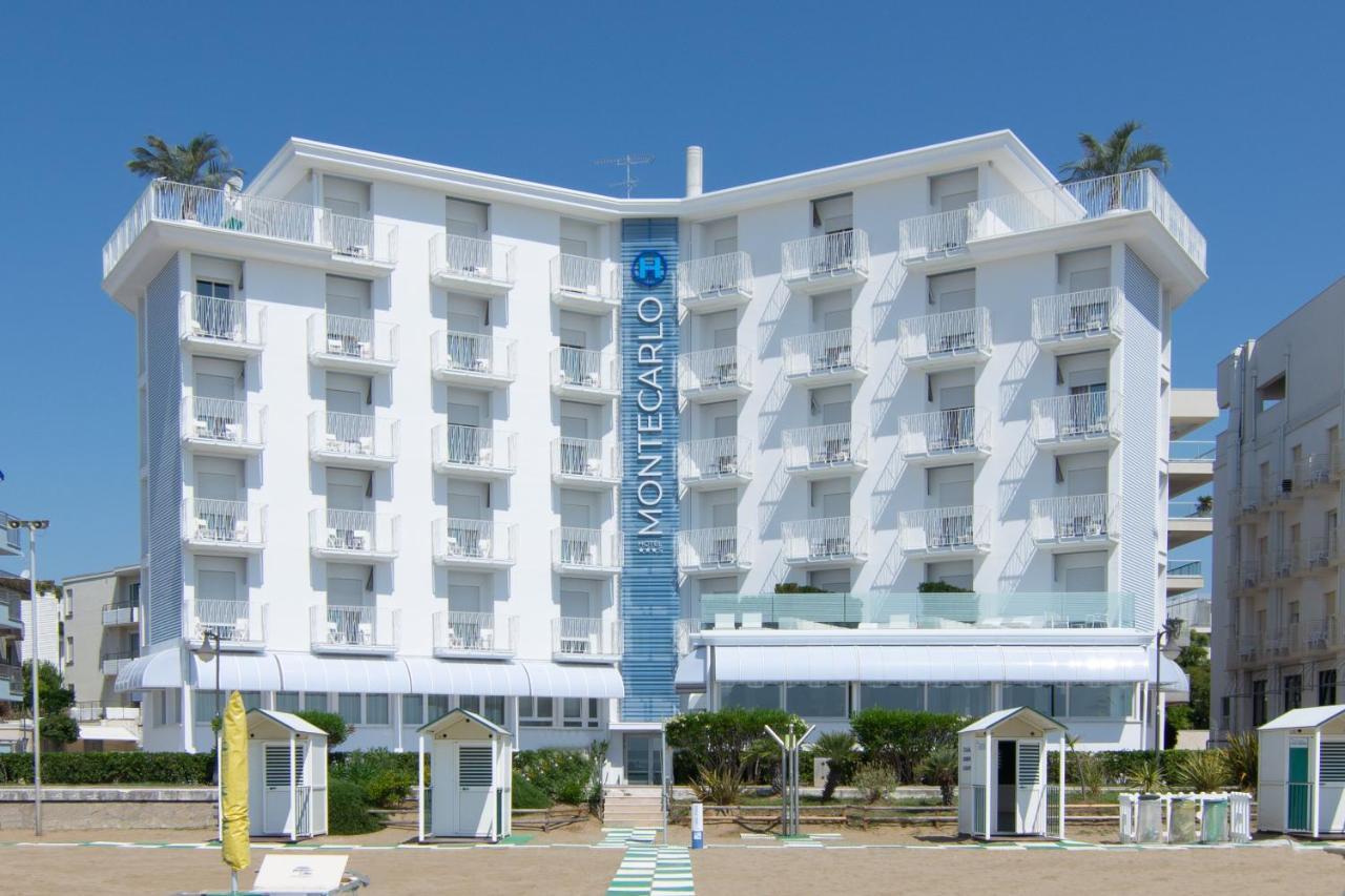 Hotel Montecarlo 3 Stelle Superior Каорле Екстер'єр фото