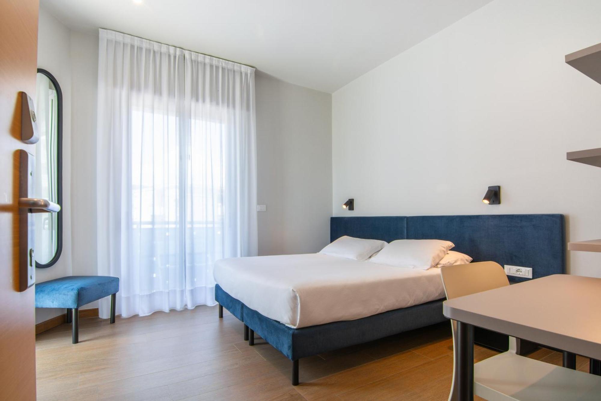 Hotel Montecarlo 3 Stelle Superior Каорле Екстер'єр фото